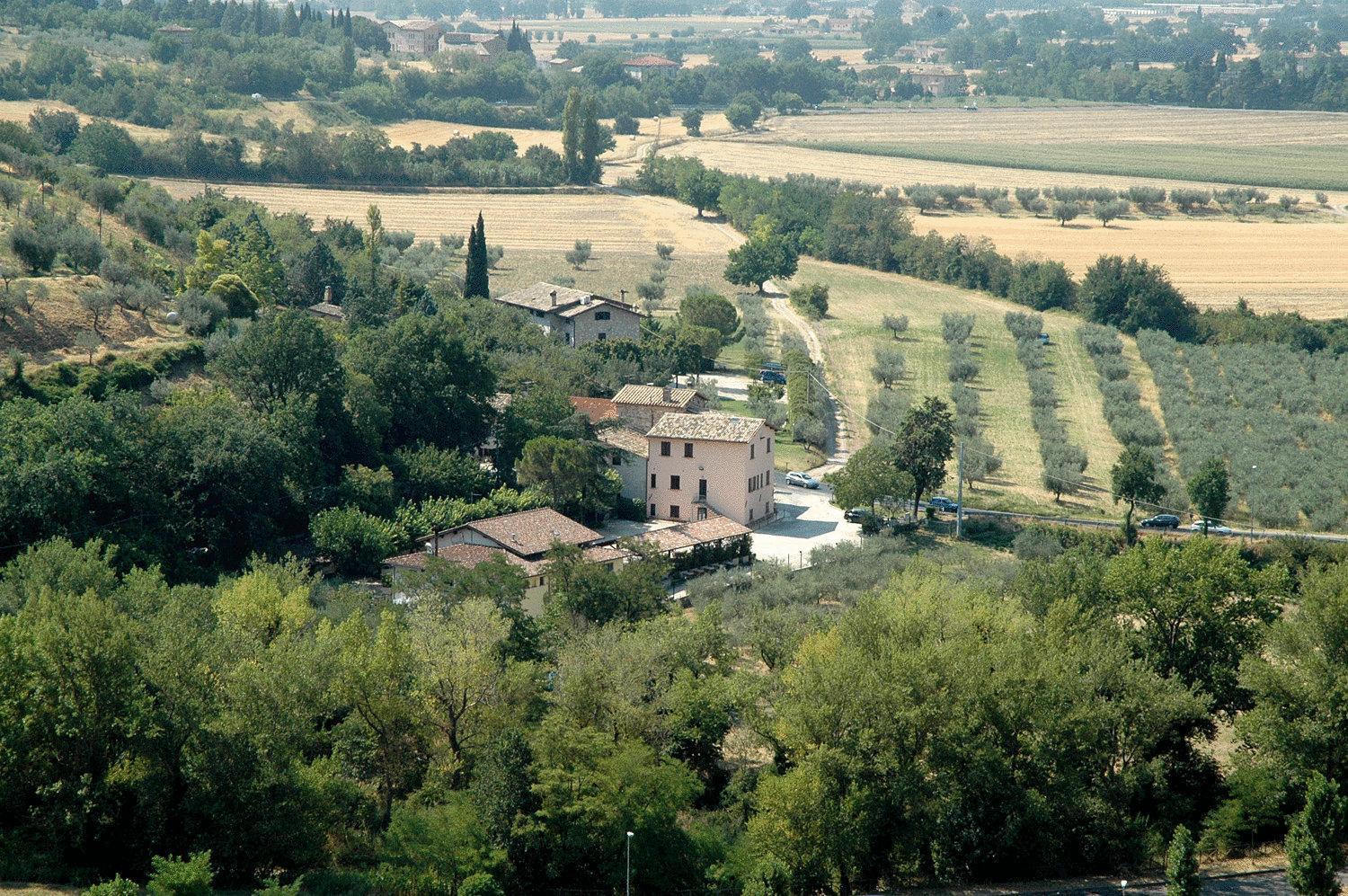 Hotel Ponte San Vittorino Assisi Exteriör bild